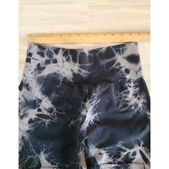 Blue Fitted Gym Shorts High Waist Seamless Stretch Workout Activewear Size M - Picture 3 of 3